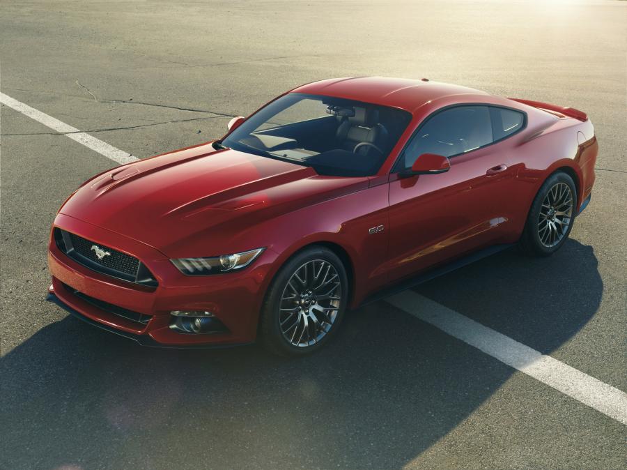  Ford Mustang GT 2015 года  (фото 81 из 93)